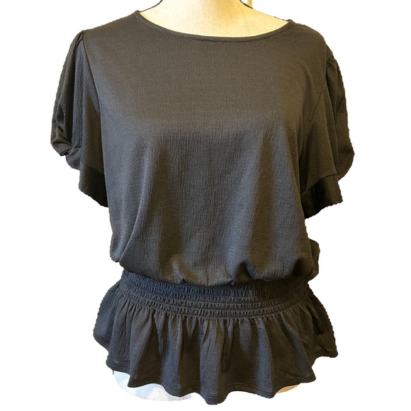 Black blouse with elastic waist - Picture 1 of 5